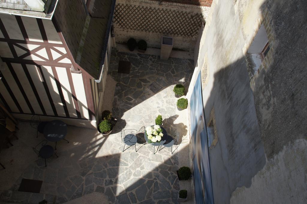 La Petite Cour Hotel Trouville-sur-Mer Luaran gambar